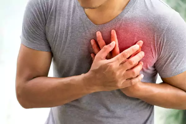 درد قفسه سینه